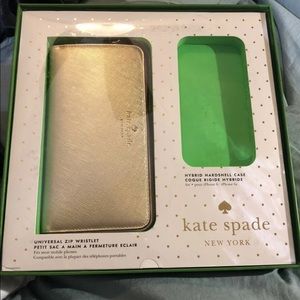 Kate Spade Universal Zip Gold Wristlet Purse